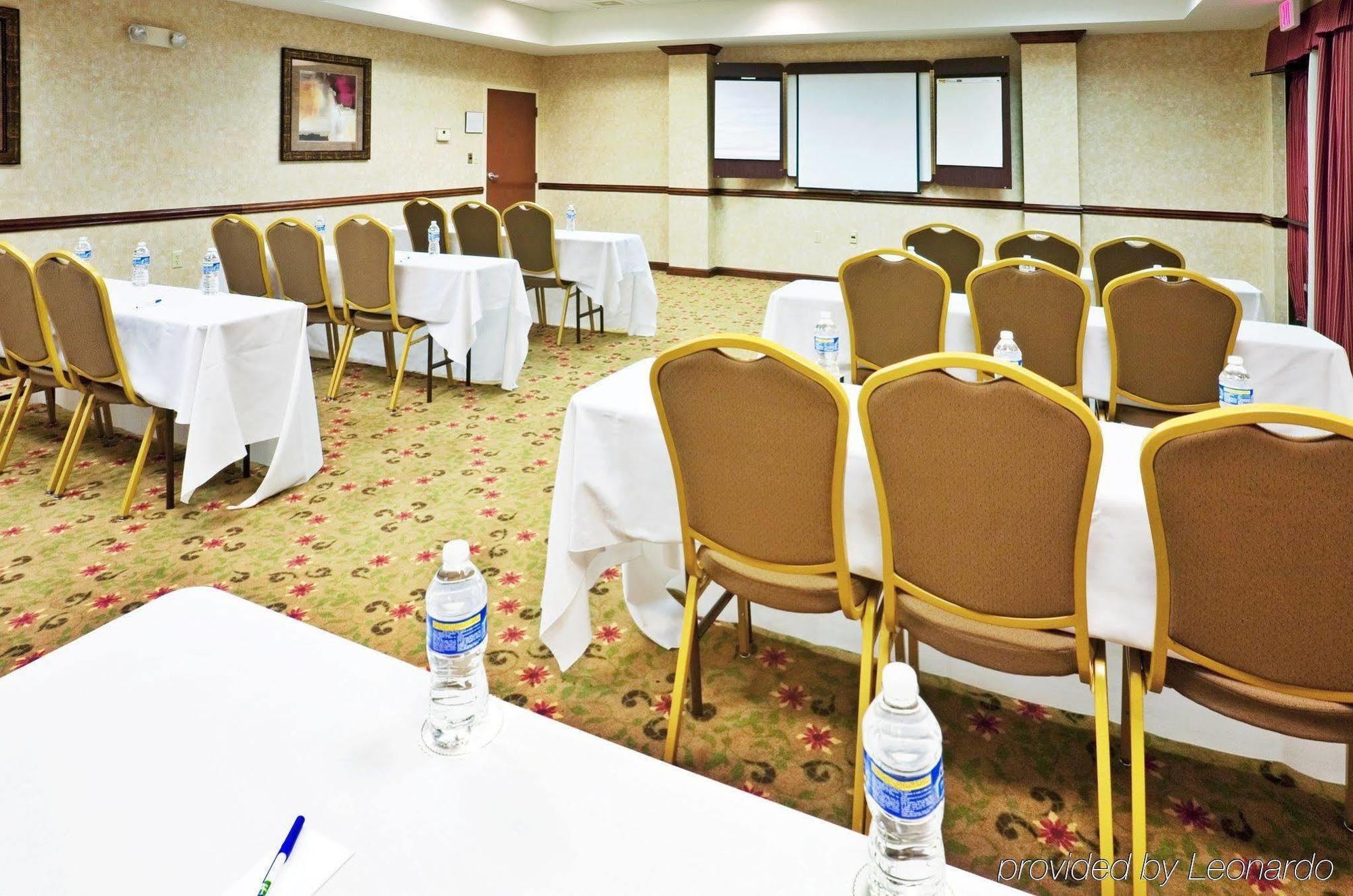 Holiday Inn Express & Suites Irving Conv Ctr - Las Colinas By Ihg מתקנים תמונה